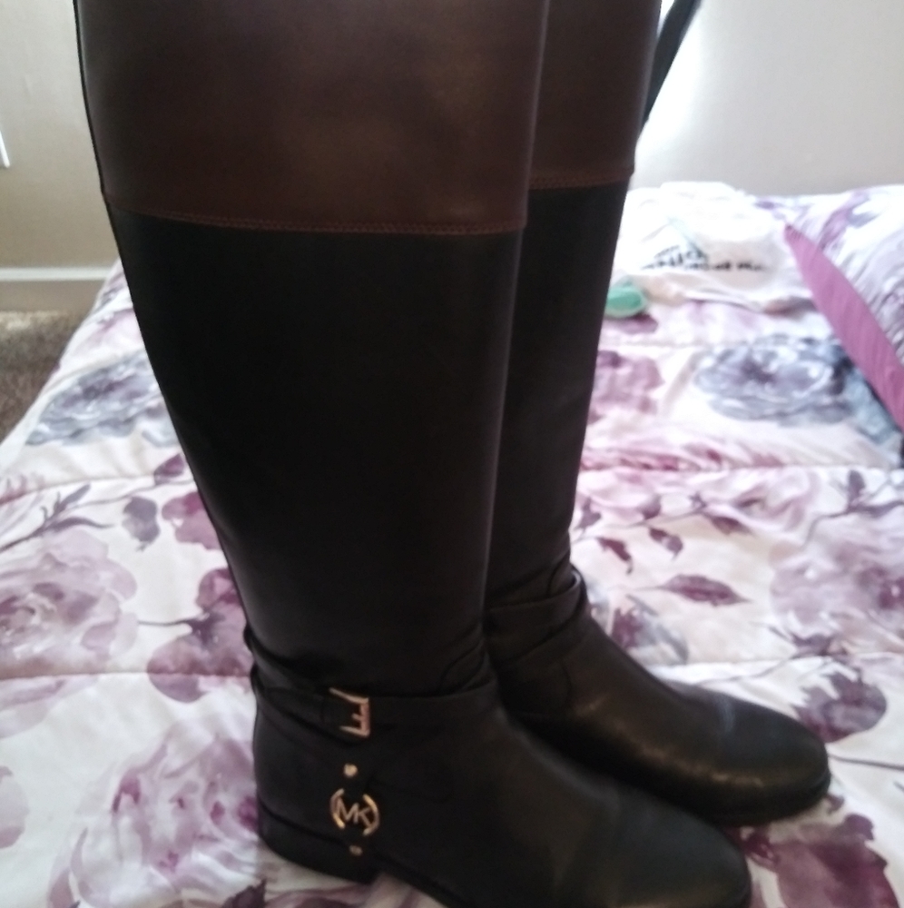 Michael Kors Boots - Picture 6 of 7